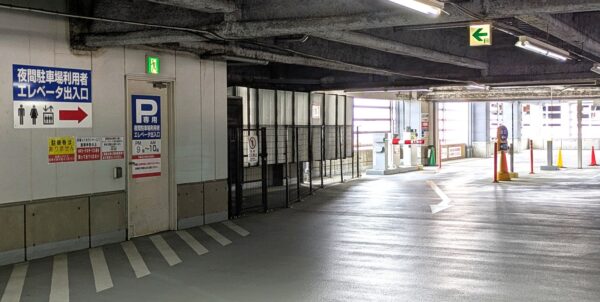 YAMADA LABI1高崎 駐車場
